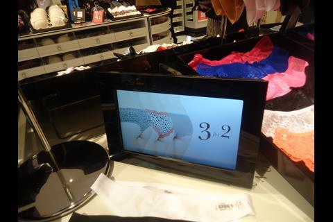 Boux_Avenue_Westfield_London__7_